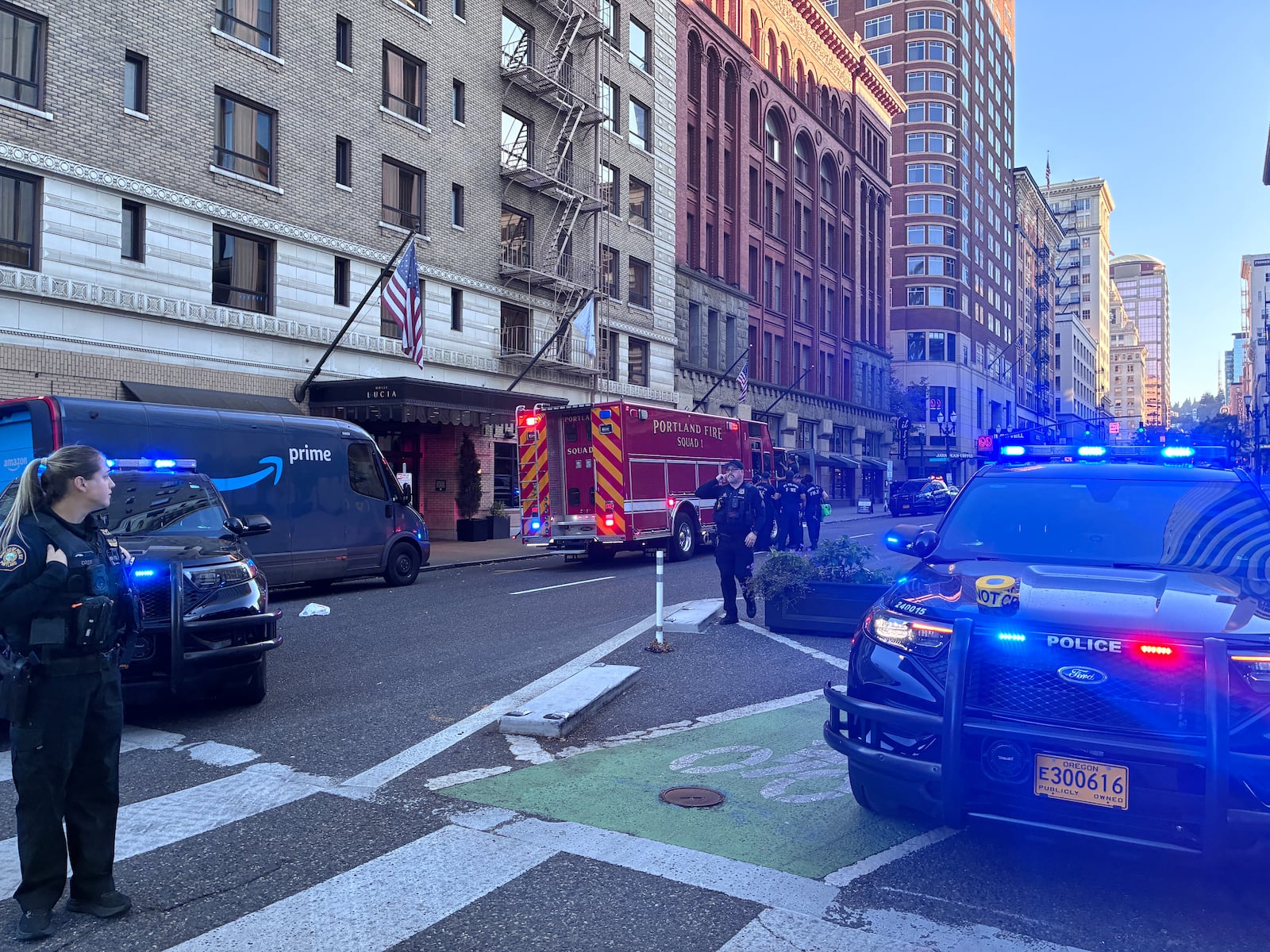 Body-worn camera shows man stabbing others before Portland police shoot
