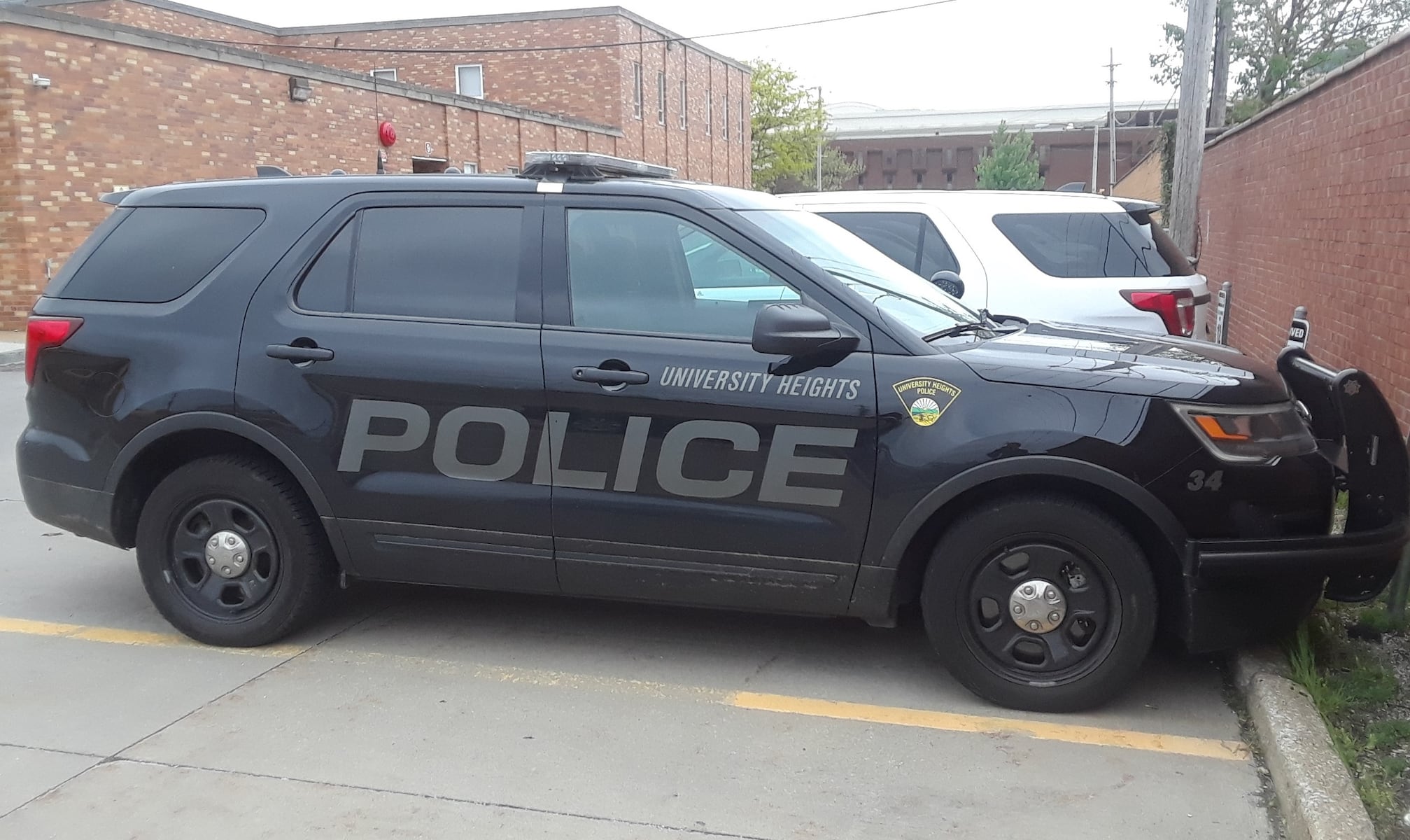 UHPD officers assist in foot pursuit of South Euclid police suspect: University Hts.